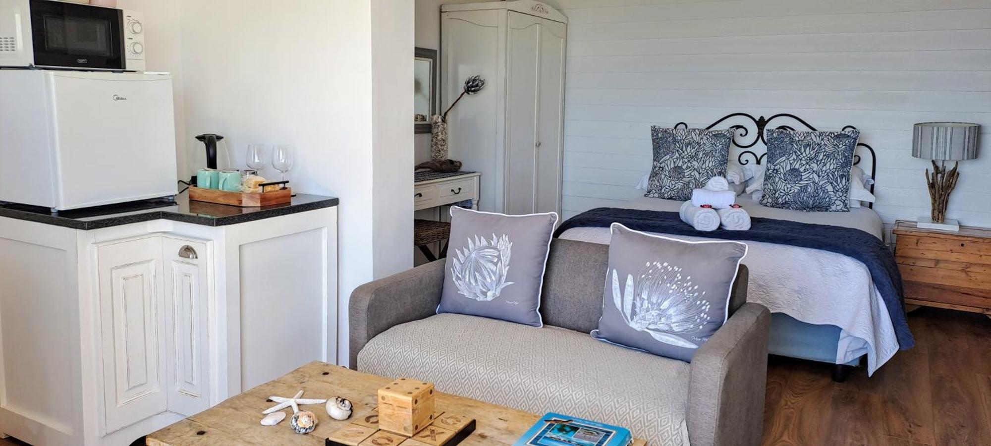 Kleinzee Oceanfront Guesthouse Gansbaai Ngoại thất bức ảnh